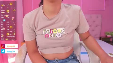 Snapshot of sweet_starxx chatting on December 2025 05:19:02 PM Yeileen online show from December 2025 05:19:02 PM