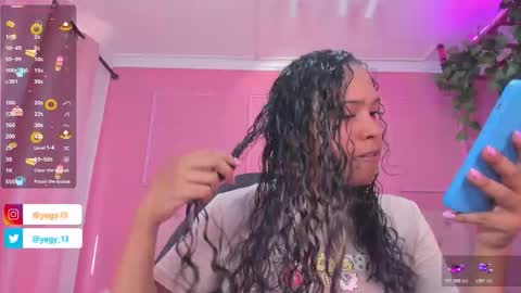 Snapshot of sweet_starxx chatting on February 2026 07:34:02 PM Yeileen online show from February 2026 07:34:02 PM