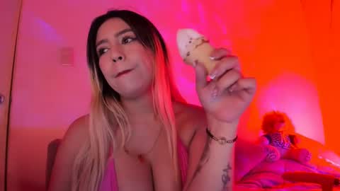              online show from January 2025 06:54:01 AM