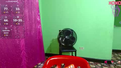 kim online show from November 2025 04:47:01 AM