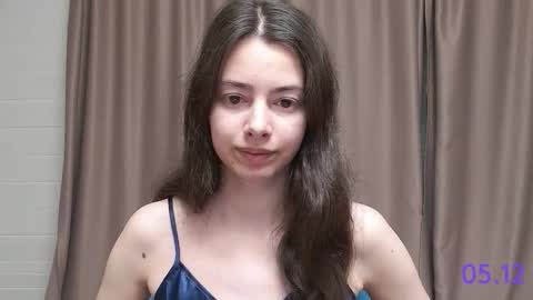 Angel online show from December 2025 04:36:01 PM