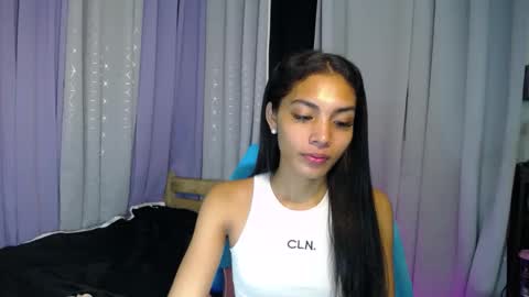 Snapshot of sweet_trishaxx chatting on February 2025 10:06:02 PM Trisha online show from February 2025 10:06:02 PM