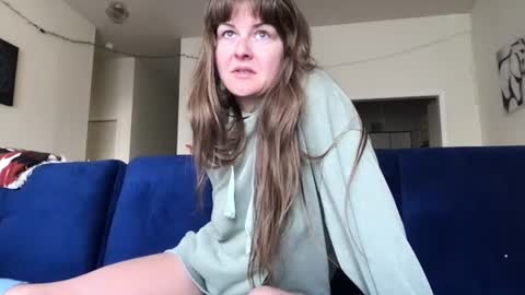 Snapshot of sweet_truffle chatting on July 2026 12:11:02 PM Heidi Brenner - Please check bio for schedule FAQ online show from July 2026 12:11:02 PM