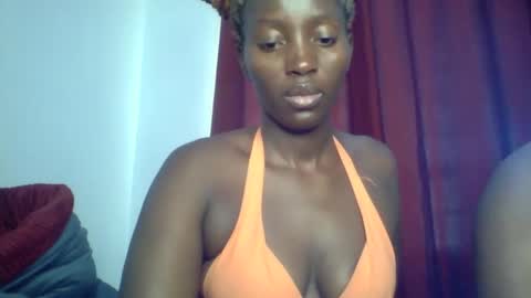 Snapshot of sweet_zuri3 chatting on March 2025 04:04:01 AM zuri online show from March 2025 04:04:01 AM