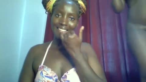 Snapshot of sweet_zuri3 chatting on March 2025 09:44:01 AM zuri online show from March 2025 09:44:01 AM