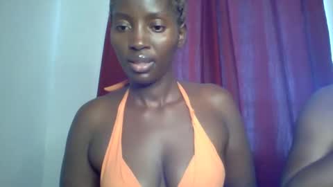 Snapshot of sweet_zuri3 chatting on March 2025 09:29:01 AM zuri online show from March 2025 09:29:01 AM