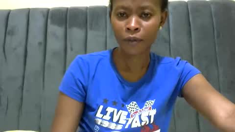 Snapshot of sweetalianah chatting on June 2026 07:10:01 AM LIANAH online show from June 2026 07:10:01 AM
