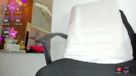 Andrea Cheryl GiLandreagil80 In Instagram online show from January 2025 03:53:02 PM