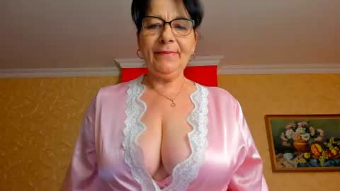 Snapshot of sweetangell69_ chatting on June 2026 04:04:02 AM Viorica online show from June 2026 04:04:02 AM