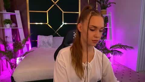 SweetAngellic online show from October 2025 02:27:02 PM