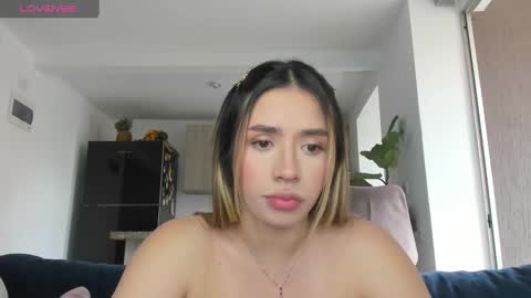 Camila online show from February 2025 06:15:02 PM