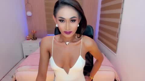 Snapshot of sweetasianlovemarie chatting on October 2025 12:17:02 AM BEA sweetgirl online show from October 2025 12:17:02 AM