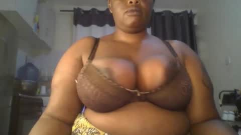 sweetbaby46 online show from September 2025 03:33:02 AM