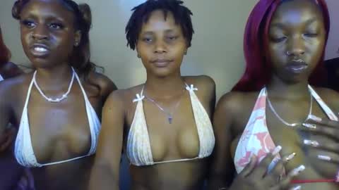 Snapshot of sweetbaby_30 chatting on April 2026 04:10:02 PM Sweetbaby 30 online show from April 2026 04:10:02 PM