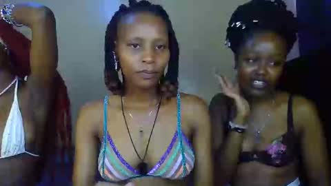 Snapshot of sweetbaby_30 chatting on May 2026 04:42:02 AM Sweetbaby 30 online show from May 2026 04:42:02 AM