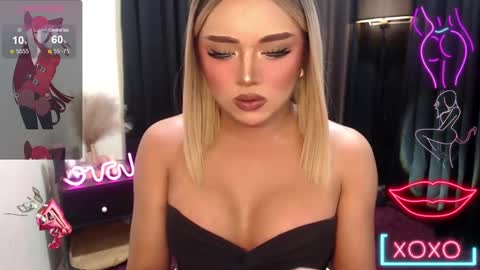 Snapshot of sweetbella118 chatting on March 2025 04:00:02 PM bella online show from March 2025 04:00:02 PM