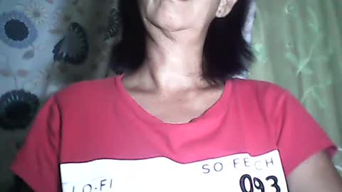 Snapshot of sweetbella24 chatting on July 2026 12:19:02 PM im anne online show from July 2026 12:19:02 PM