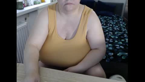 Sweetboobs85h online show from April 2026 06:52:01 AM