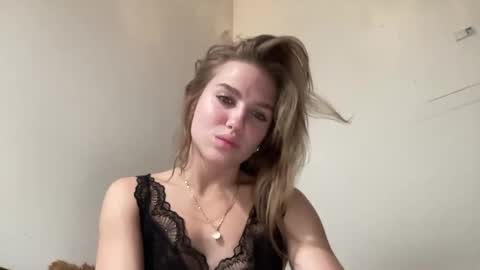 sweetcme online show from April 2026 07:42:01 AM