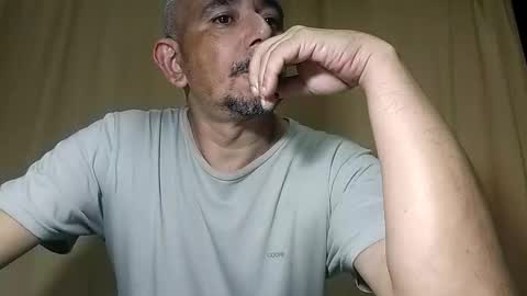 sweetcuervo independent model online show from March 2026 03:17:01 AM