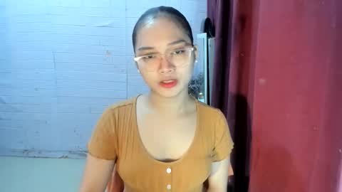 SOPHIA online show from November 2025 06:32:01 PM