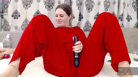 Snapshot of sweetdaiana23 chatting on November 2025 01:48:01 AM Daiana Onlyfans - Blonddaiana online show from November 2025 01:48:01 AM