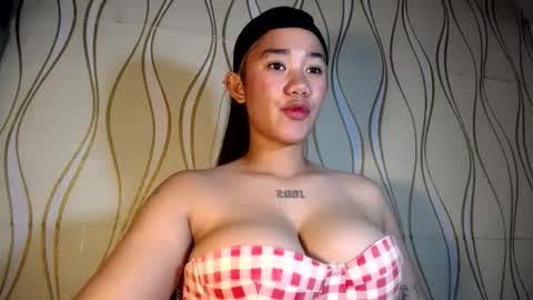 Snapshot of sweetdannica chatting on June 2026 03:16:02 PM Danni online show from June 2026 03:16:02 PM