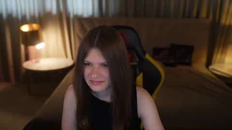 Snapshot of sweetdesiree_ chatting on June 2026 10:35:01 AM Amelia online show from June 2026 10:35:01 AM