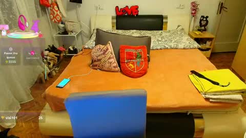 Snapshot of sweetdevil0810 chatting on May 2026 07:52:01 PM Sweetdevil0810 online show from May 2026 07:52:01 PM