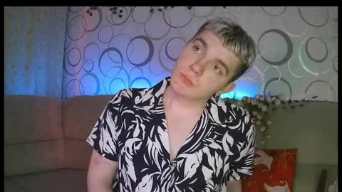 Justin online show from April 2026 02:45:01 AM