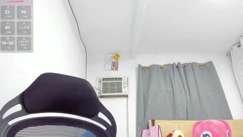 Fabiana online show from March 2026 07:42:01 PM