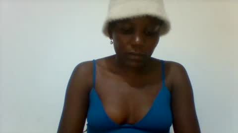 sweetfel online show from October 2025 08:50:02 PM