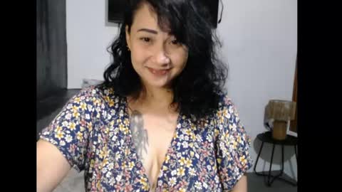 Snapshot of sweetgemini23 chatting on May 2026 04:01:01 PM Jean online show from May 2026 04:01:01 PM