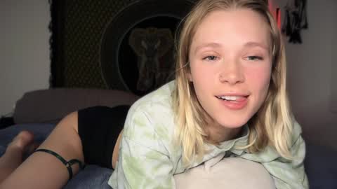 sweetgracee online show from December 2024 07:18:02 AM