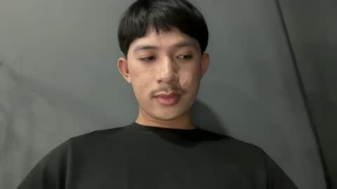 Snapshot of sweetguy102103 chatting on February 2026 07:40:01 AM khrayan online show from February 2026 07:40:01 AM