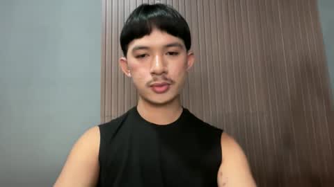 Snapshot of sweetguy102103 chatting on March 2026 07:15:01 AM khrayan online show from March 2026 07:15:01 AM