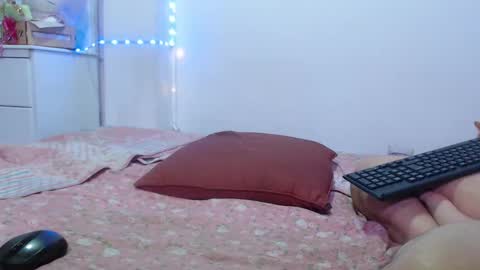 Sabrina y Eliot online show from October 2025 04:43:01 AM