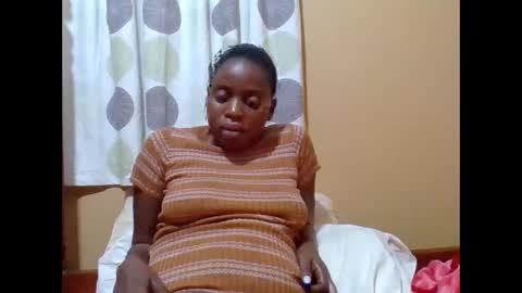 sweetib1 online show from November 2025 01:40:01 PM