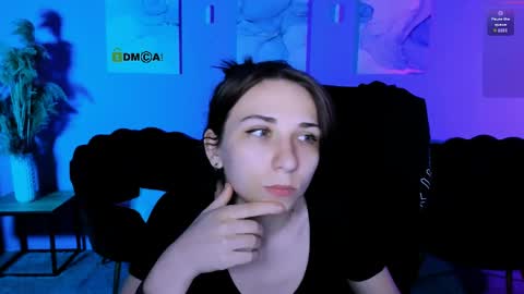 Snapshot of sweetie_chloe_ chatting on May 2026 06:57:01 PM Chloe online show from May 2026 06:57:01 PM
