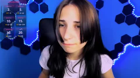 Snapshot of sweetie_chloe_ chatting on May 2026 02:45:01 PM Chloe online show from May 2026 02:45:01 PM