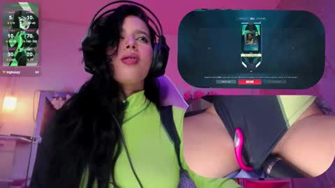 sweetie_cloe online show from November 2025 11:02:01 PM