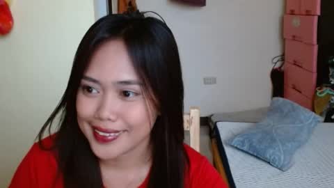 Snapshot of sweetie_diana chatting on April 2026 04:06:02 AM Diana online show from April 2026 04:06:02 AM