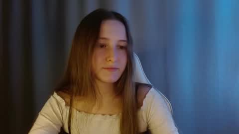 Annie online show from February 2026 09:00:02 PM