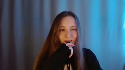 Snapshot of sweetie_lover chatting on May 2026 08:36:02 PM Annie online show from May 2026 08:36:02 PM