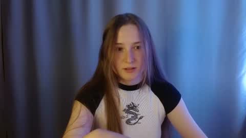 Snapshot of sweetie_lover chatting on August 2026 09:17:02 PM Annie online show from August 2026 09:17:02 PM