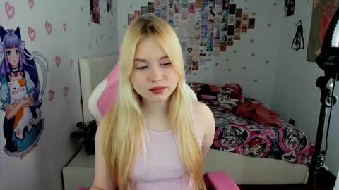 Mia online show from February 2026 03:10:01 PM