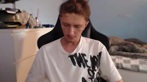 Cat online show from October 2025 01:23:04 PM