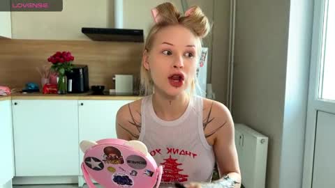 sweetie Lisa3 online show from May 2026 08:01:01 AM