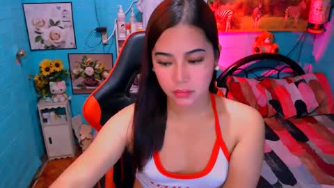 Nicole online show from December 2024 12:01:01 AM