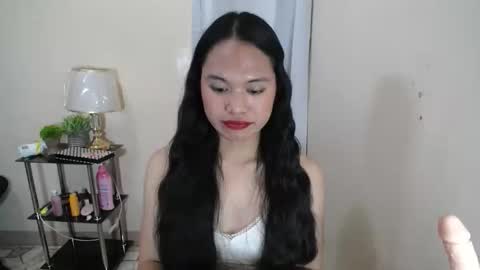 Snapshot of sweetjenn_uwuxx chatting on September 2025 11:17:02 PM JUST CALL ME JENN online show from September 2025 11:17:02 PM